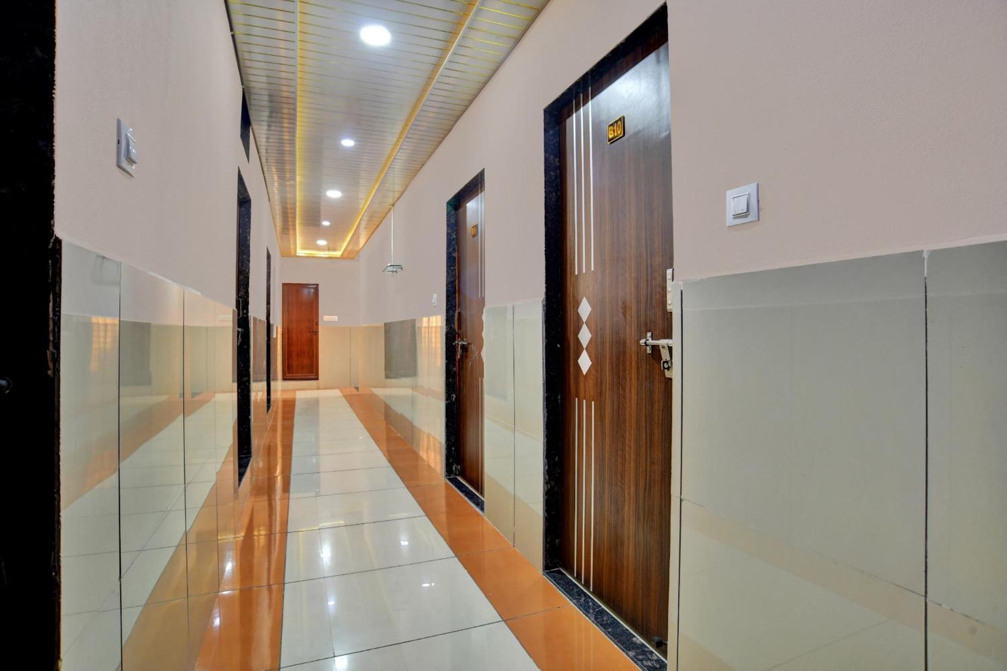 Hotel O Sai Sahara Indore Extérieur photo